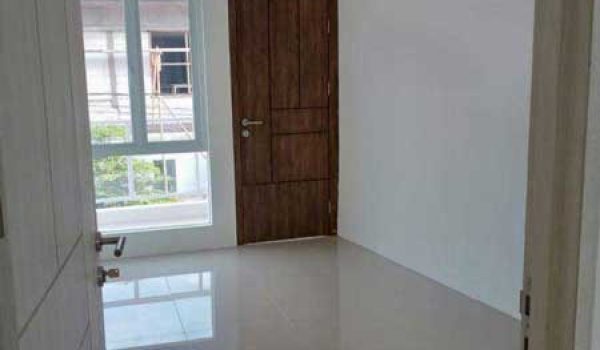 Rumah Baru di Komplek Batu Indah Bandung