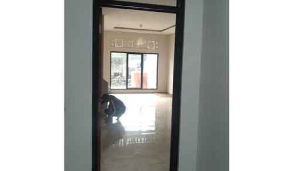Rumah Baru di Komplek Margahayu Raya