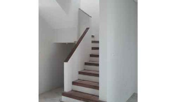 Rumah Baru di Komplek Margahayu Raya