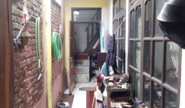 Rumah di Mengger Girang Siap Huni